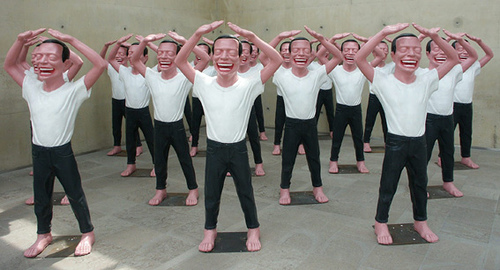 岳敏君风格作品